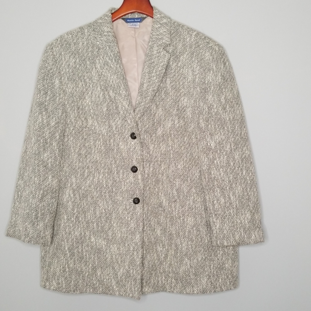 {Austin Reed} Vintage Black & Cream Tweed Blazer